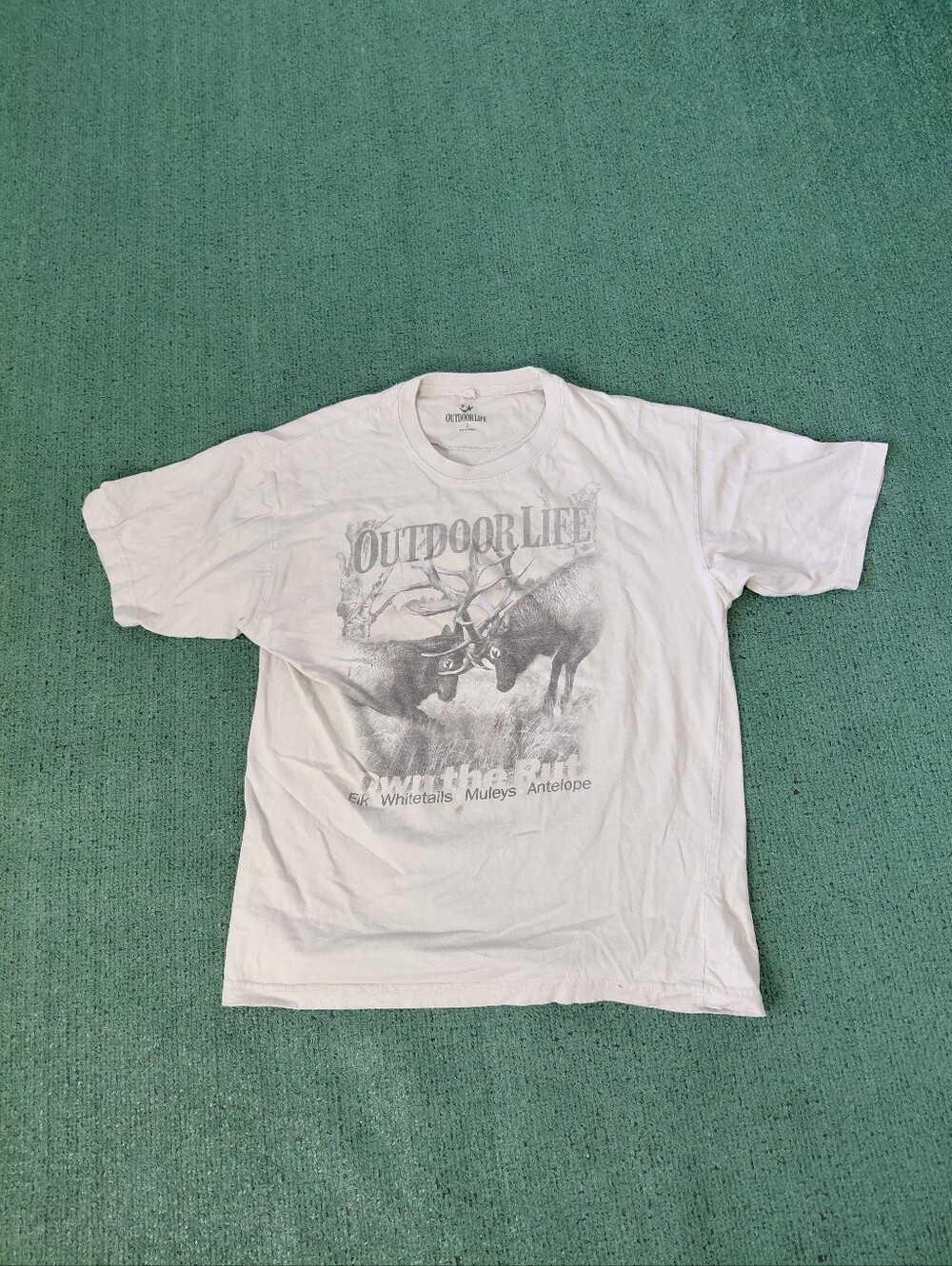 Outdoor Life Elk Whitetails Muleys Antelope Nature Wildlife Beige T Shirt Sz Lar
